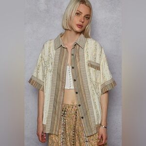 POL PRINTED BUTTON DOWN PATCHWORK SHORT SLEEVE SHIRT SIZE M